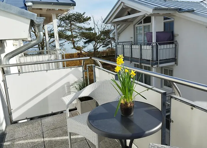 Baltic יוליוסרו